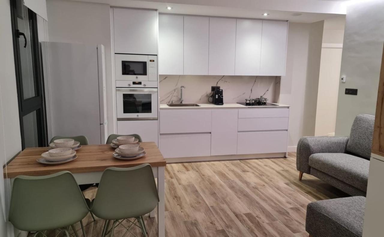 Apartament V53 A *